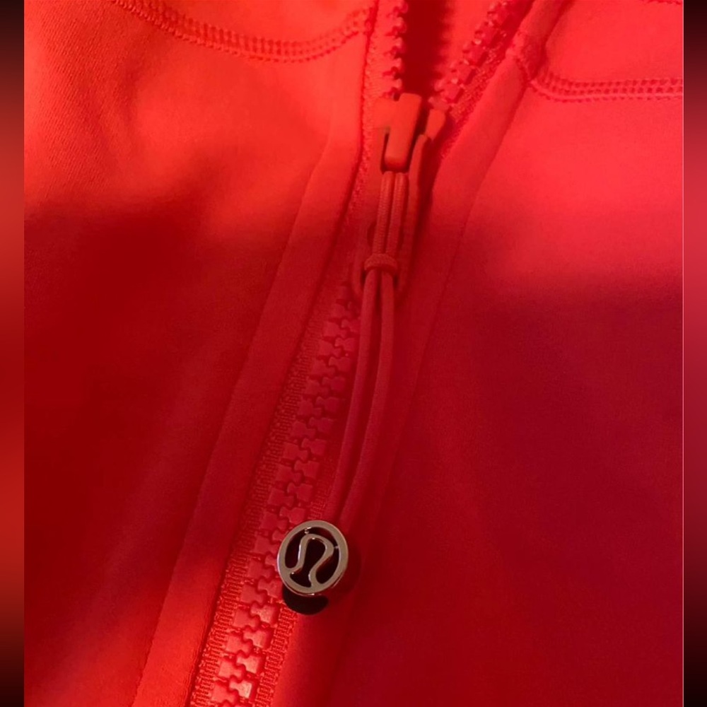 Lulu lemon crop align jacket -glaze pink size 2 and size 8